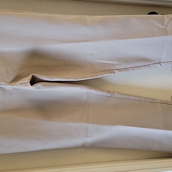 Worthington Womesen's Tan Dress Pants - Picture 8 of 15